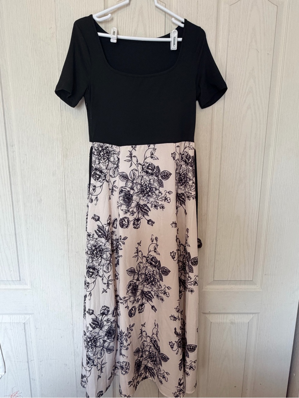 SHEIN Black Scoop-Neck Maxi Dress with Cream Floral Skirt
